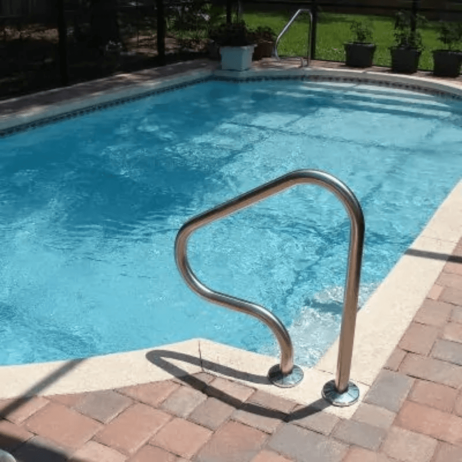 Railing-On-pools