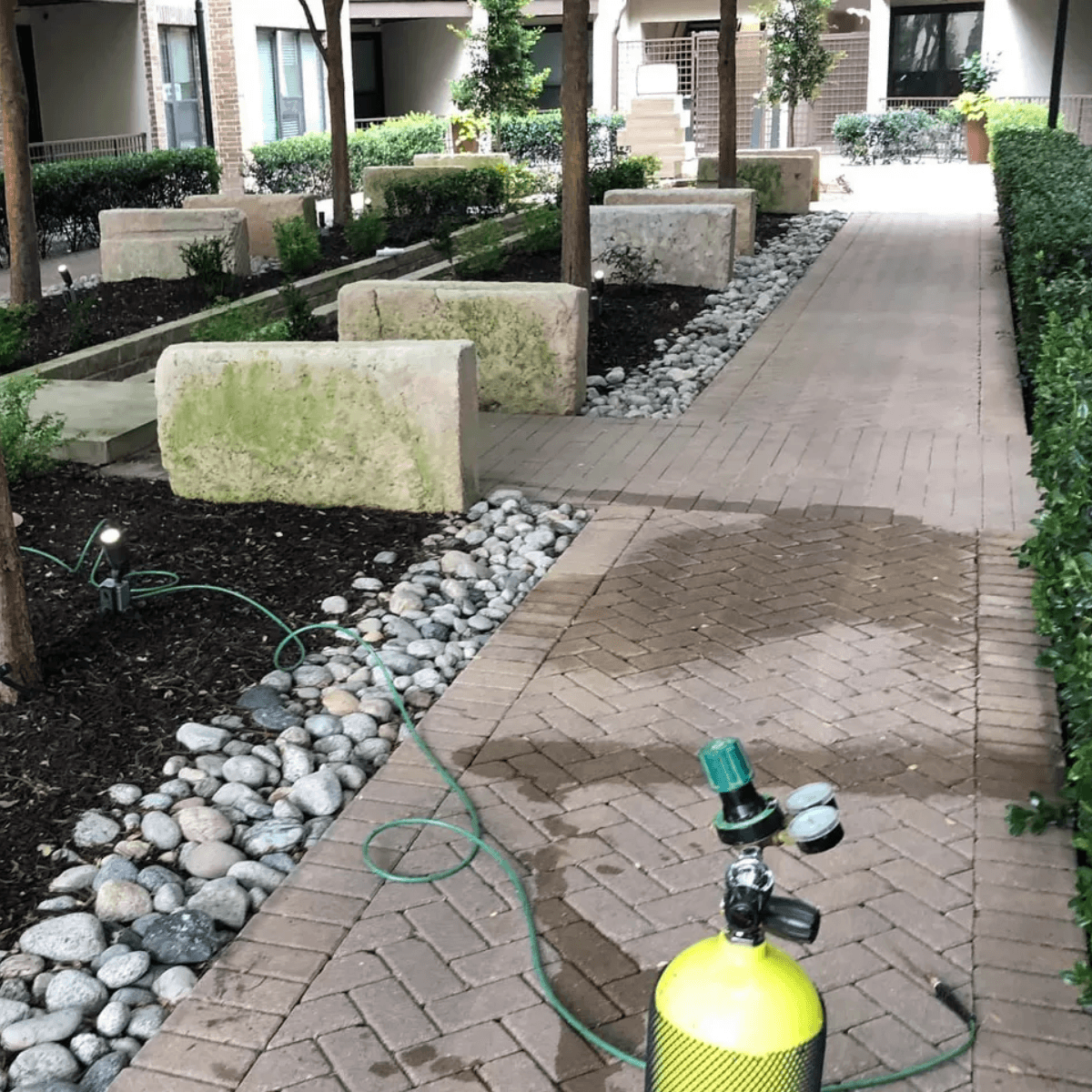 signs you may have a pool leak