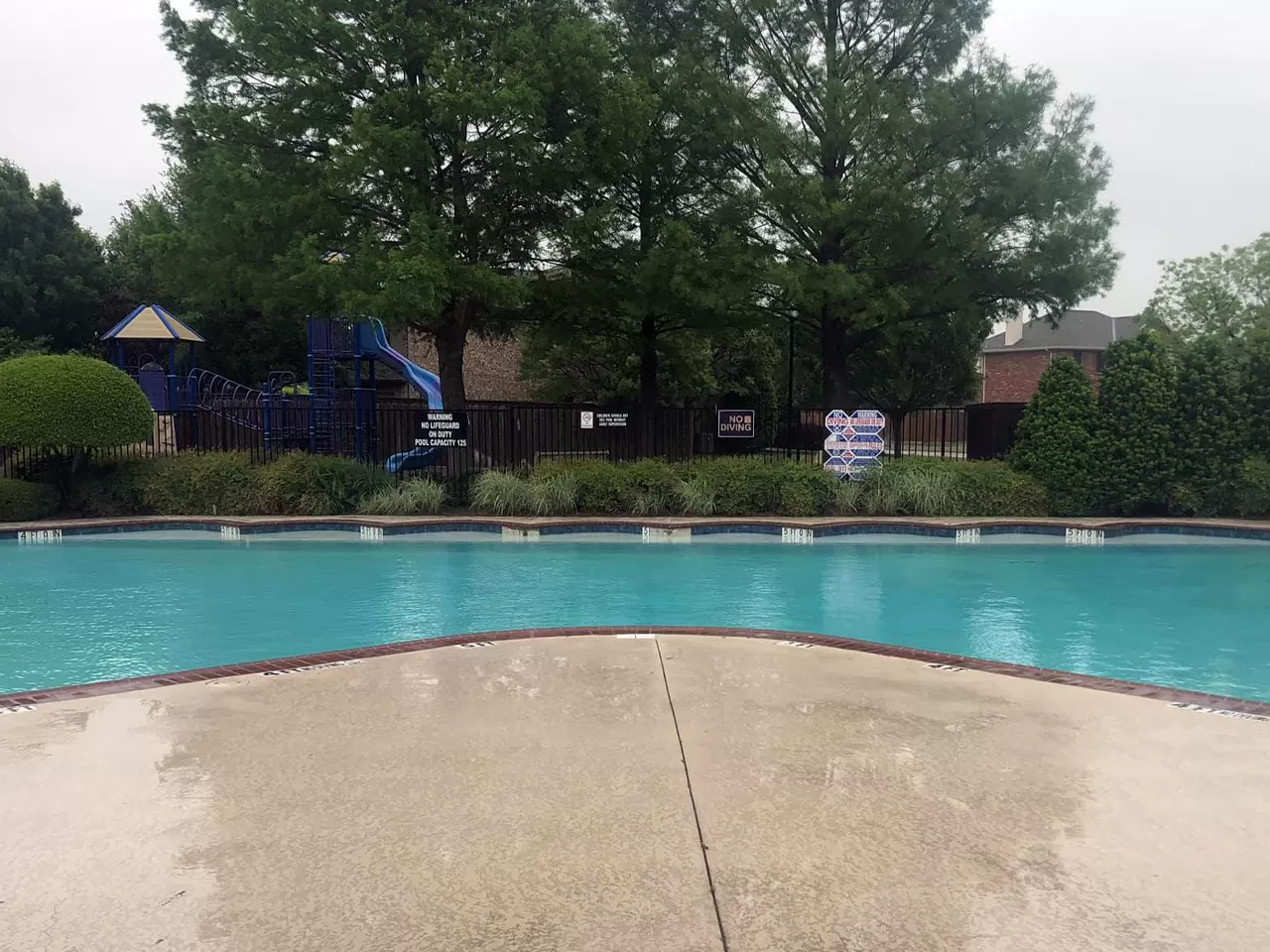 commercial pool reapir